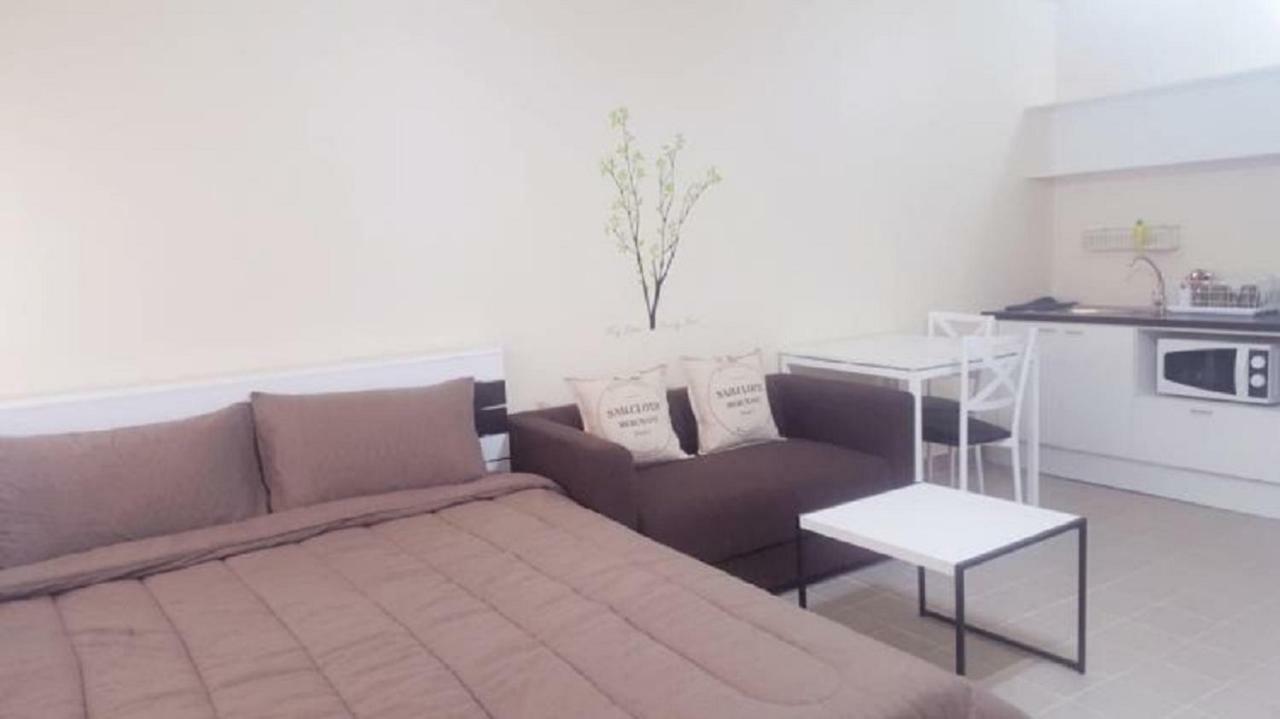 Condo C4 IMPACT Nonthaburi Esterno foto